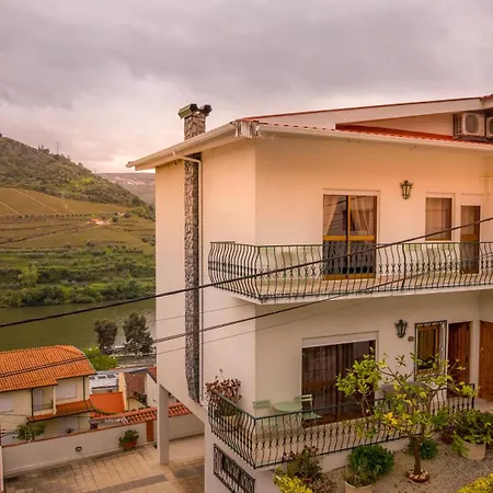 Douro Panorama Valley Bed & Breakfast *